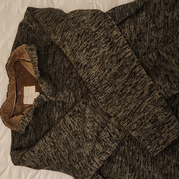 Weatherproof Other - Green Quarter Button Sweater
